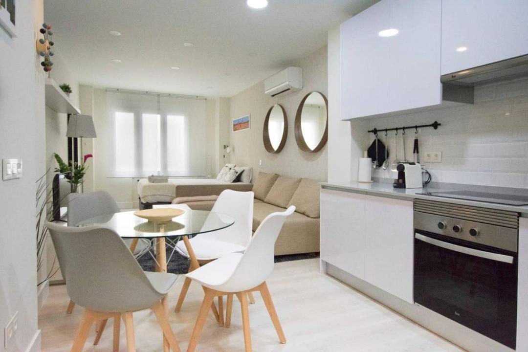 New And Cozy-Studio-Chueca มาดริด ภายนอก รูปภาพ