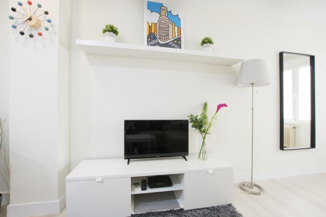 New And Cozy-Studio-Chueca มาดริด ภายนอก รูปภาพ
